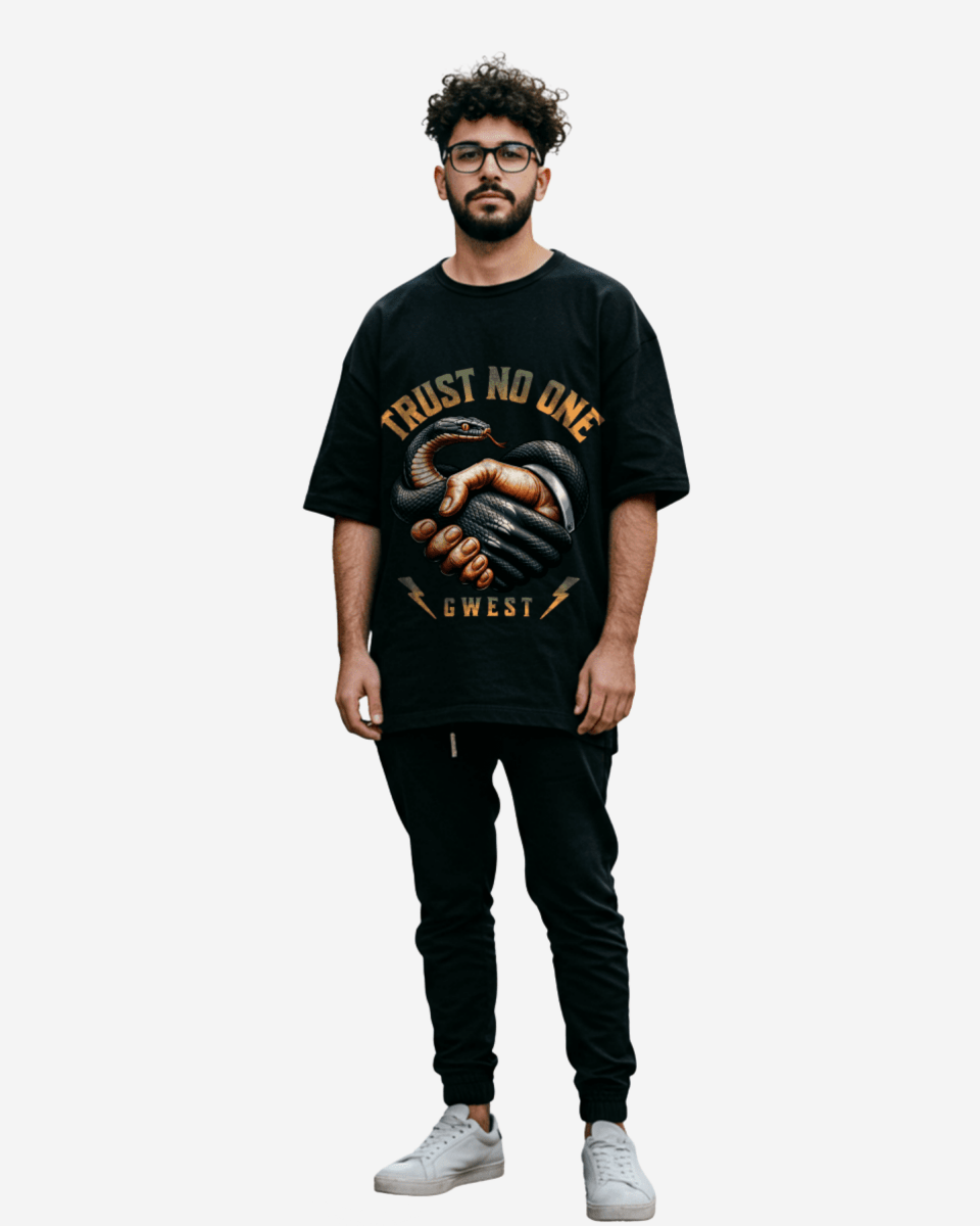 G West Trust No One Oversized T-Shirt Mens G West